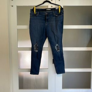 Levi 711 Skinny Jeans